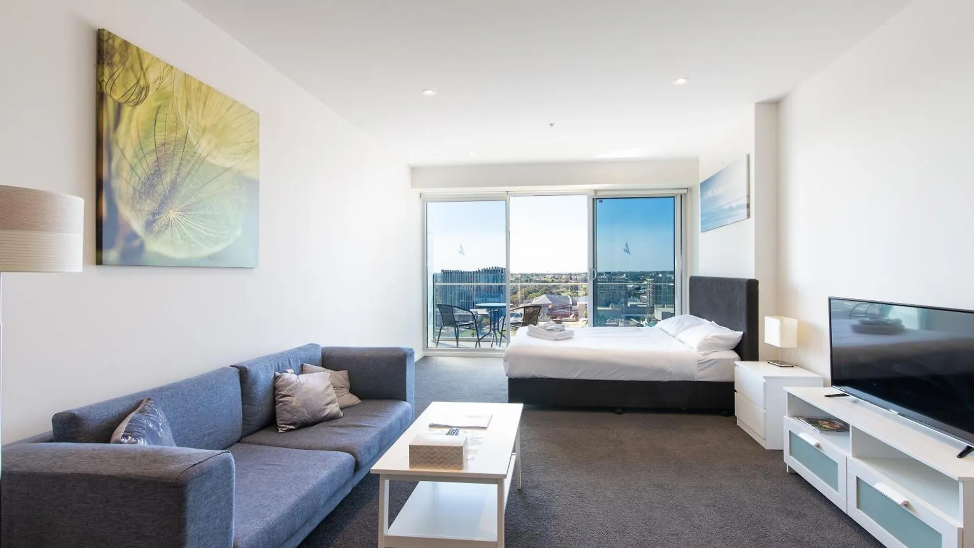 Vision Apartments On Morphett With Parking Adelaide 0*,