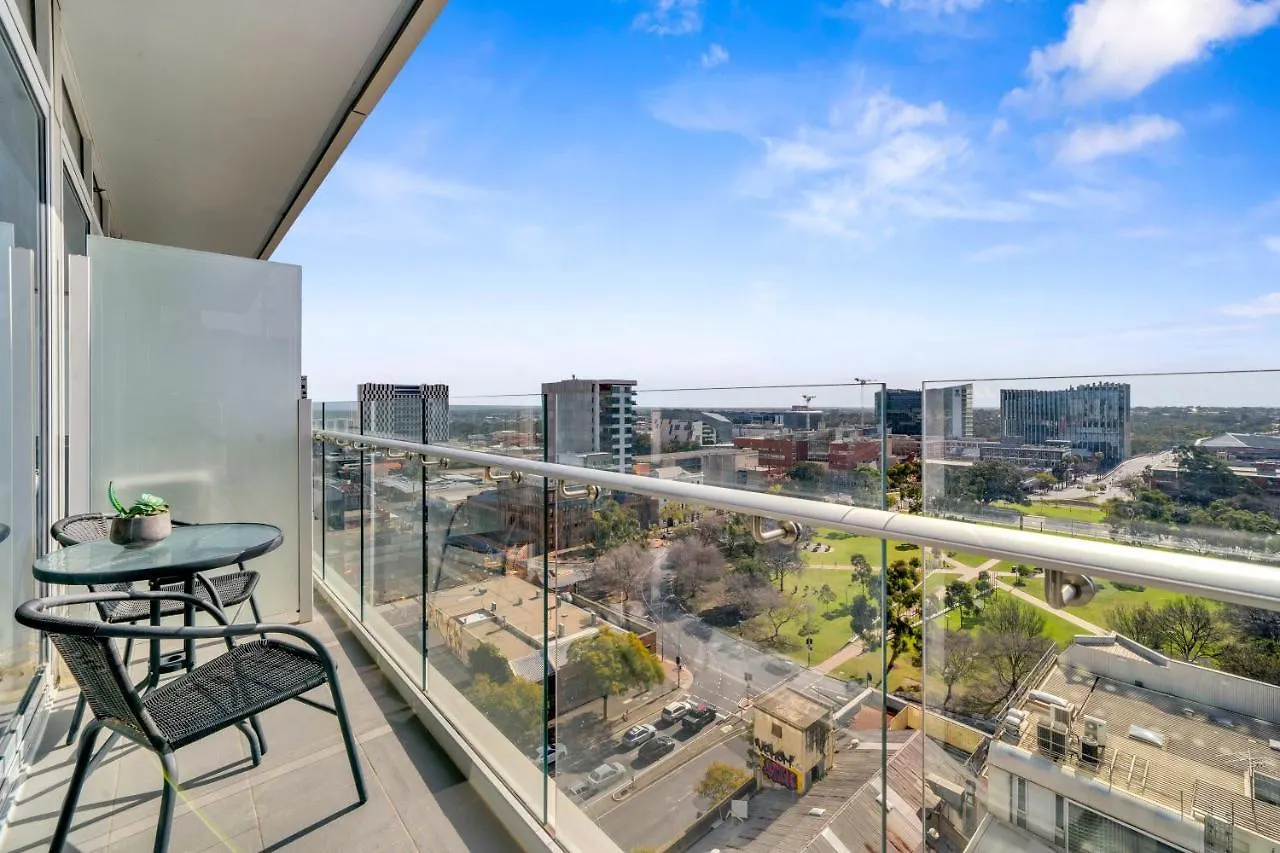 Vision Apartments On Morphett With Parking Adelajda Australia